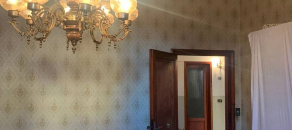 Вилла с 4 комнатами в Санта Кроче суль Арно, Италия № 251215 7