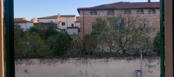 Вилла с 4 комнатами в Санта Кроче суль Арно, Италия № 251215 10