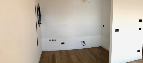 3 rooms Apartment in Sarzana, Italy No. 230329 41