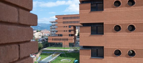 3 rooms Apartment in Sarzana, Italy No. 230329 12