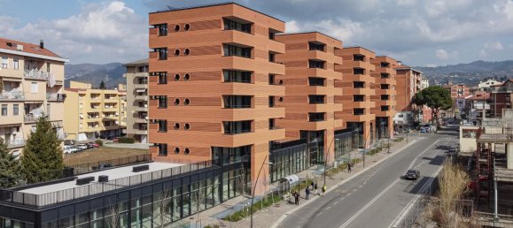 3 rooms Apartment in Sarzana, Italy No. 230329 7