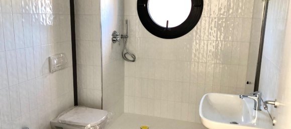 3 rooms Apartment in Sarzana, Italy No. 230329 30