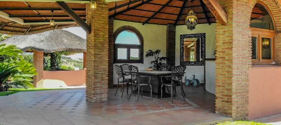 8 bedrooms House in Coin, Spain No. 76452 27