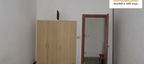 3 rooms Apartment in Turin, Italy No. 196878 3