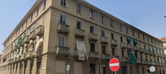 3 rooms Apartment in Turin, Italy No. 196878 22