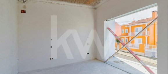 3 غرف نوم فيلا في Corroios, Portugal رقم 77857 21