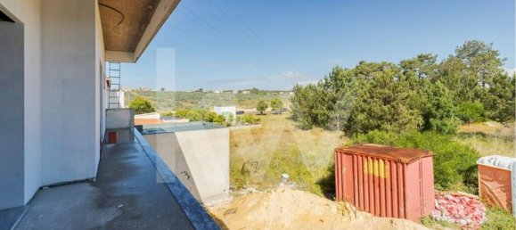 3 غرف نوم فيلا في Corroios, Portugal رقم 77857 53