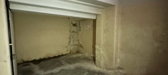 Гараж 114м² в Бари, Италия № 154943 9