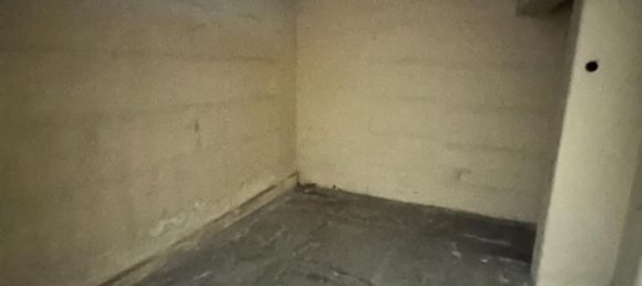 Гараж 114м² в Бари, Италия № 154943 8