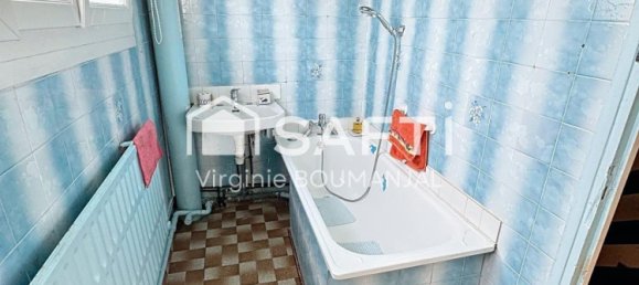 4 bedrooms House in Harbonnieres, France No. 252611 3