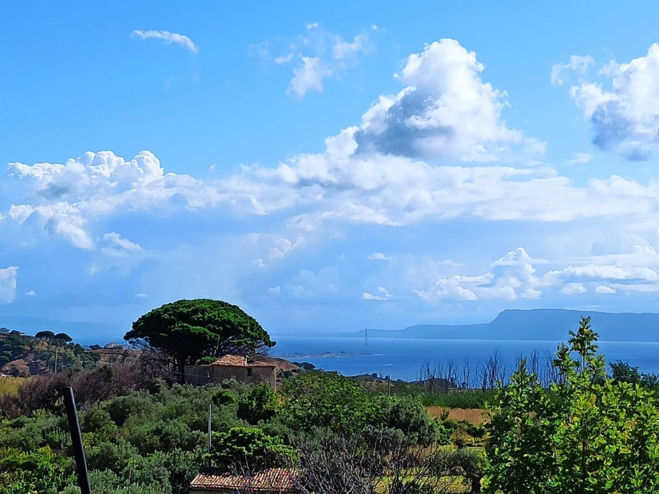 2-salle Maison à Messina, Italy No. 263904