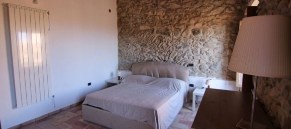 4 rooms House in Francavilla Marittima, Italy No. 283093 15