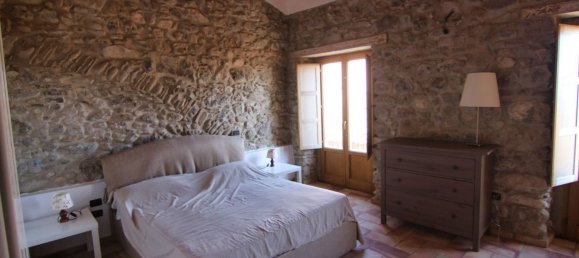 4 rooms House in Francavilla Marittima, Italy No. 283093 13