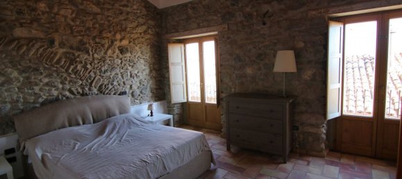 4 rooms House in Francavilla Marittima, Italy No. 283093 16