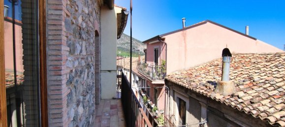 4 rooms House in Francavilla Marittima, Italy No. 283093 17