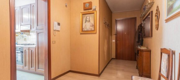 3-salle Appartement à Sesto San Giovanni, Italy No. 125595 18