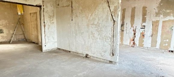 30-salle Bâtiment à Saarland, Germany No. 36567 2