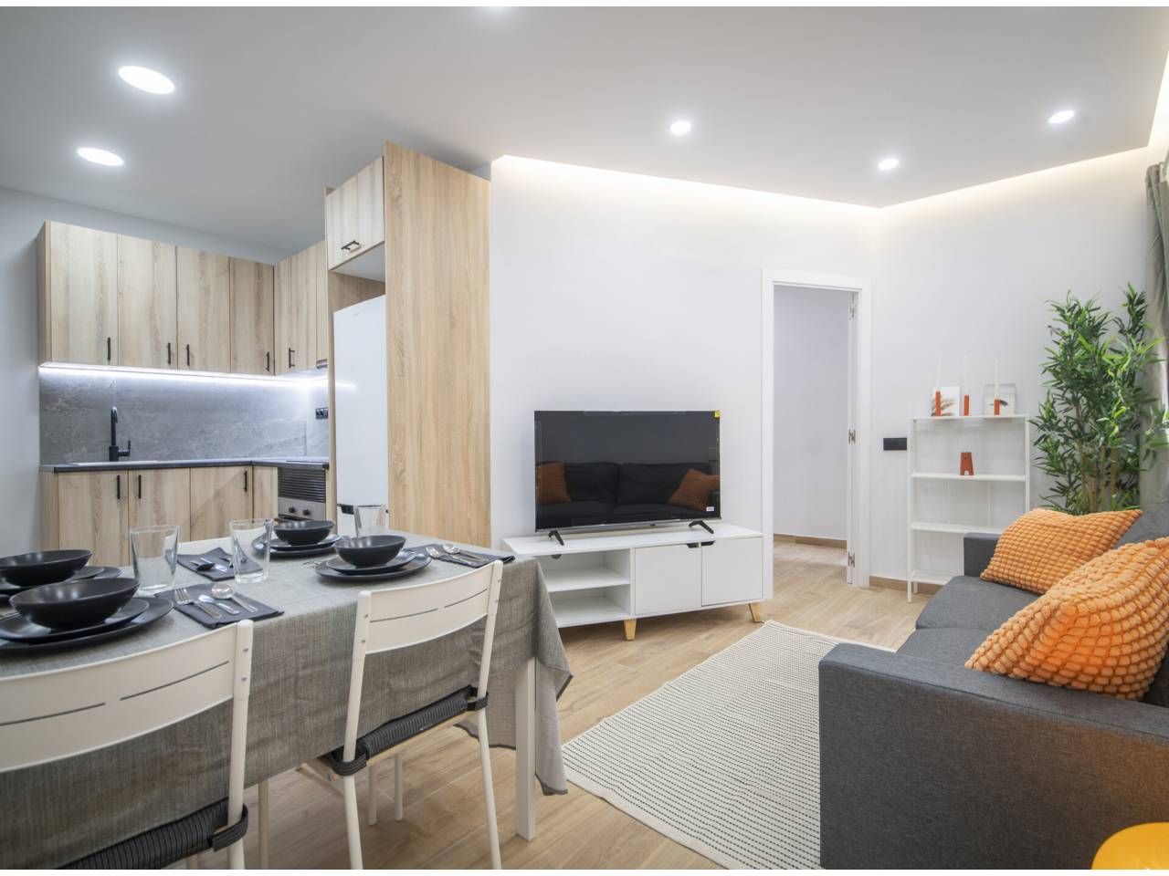 3 bedrooms Apartment in Sant Marti, Spain No. 189962