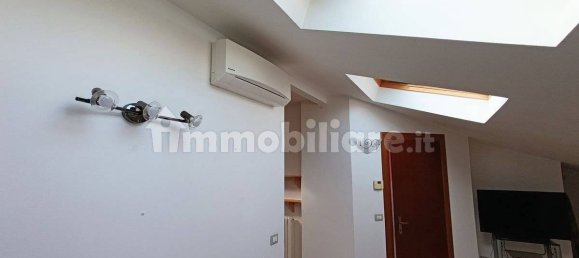 1 Schlafzimmer Penthouse in Langhirano, Italy, Nr. 20359 6