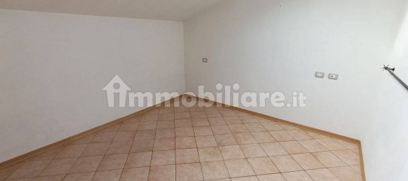 1 Schlafzimmer Penthouse in Langhirano, Italy, Nr. 20359 24