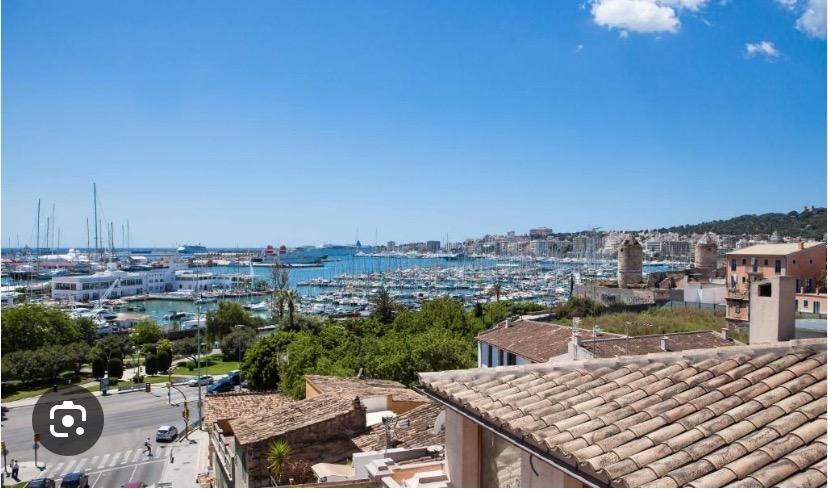 3 bedrooms Apartment in Palma de Majorca, Spain No. 143649