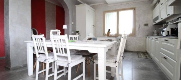 2 Schlafzimmer Villa in Pegognaga, Italy, Nr. 341885 4