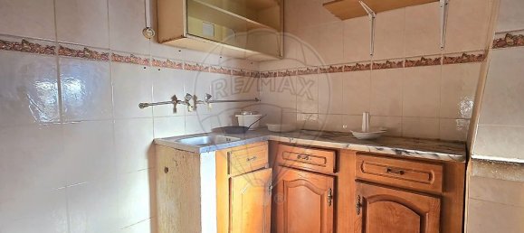 3 bedrooms House in Aguda, Portugal No. 20085 12