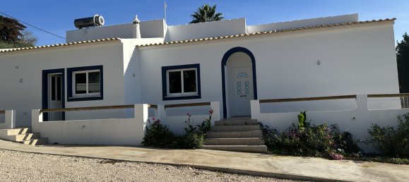 3 bedrooms Villa in Lagoa, Portugal No. 92104 5