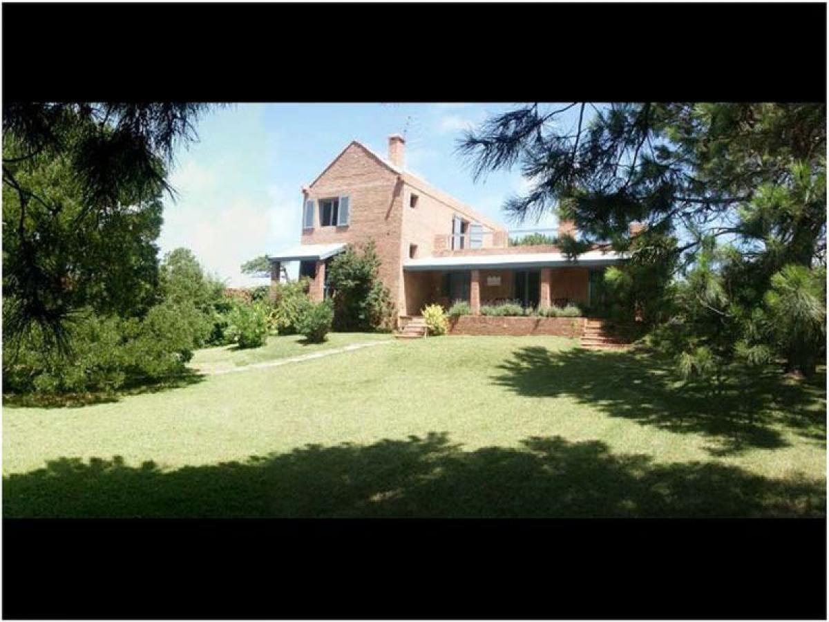 2 bedrooms House in Maldonado, Uruguay No. 10676