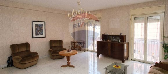 3 Schlafzimmer Wohnung in Bronte, Italy, Nr. 319034 3