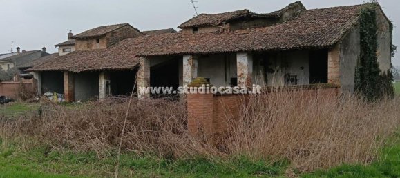 Casa de 4 divisões em Madignano, Italy N.º 153011 3
