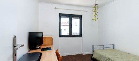 3 غرف نوم منزل في Corroios, Portugal رقم 173004 23