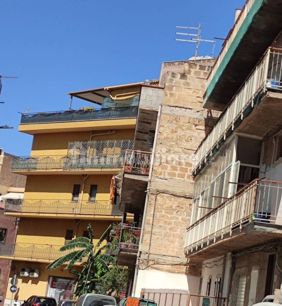 3 bedrooms Apartment in Bagheria, Italy No. 328613