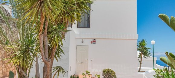 3 bedrooms House in Adeje, Spain No. 29743 15