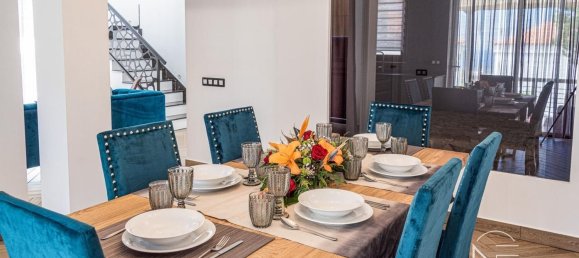 3 bedrooms House in Adeje, Spain No. 29743 32