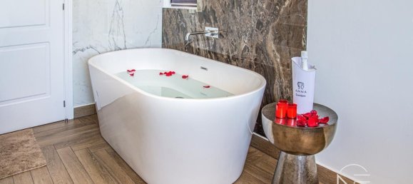 3 bedrooms House in Adeje, Spain No. 29743 48