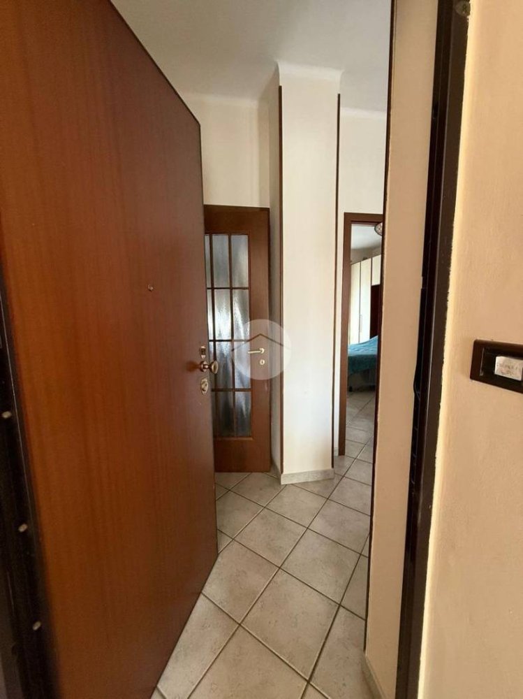 1 bedroom Apartment in Turin, Italy No. 388540