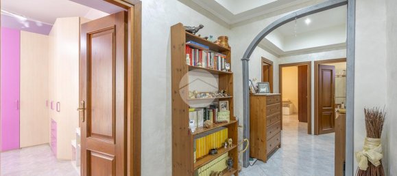 3 chambres Appartement à Guidonia Montecelio, Italy No. 329437 10