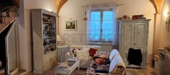 Casa de 4 dormitorios en Santa Maria a Monte, Italy No. 118918 4