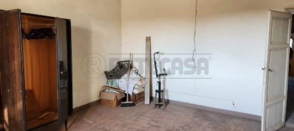 Casa de 4 dormitorios en Santa Maria a Monte, Italy No. 118918 24