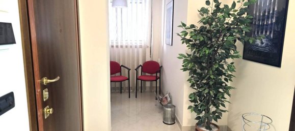 3 Schlafzimmer Wohnung in Syracuse, Italy, Nr. 330555 5