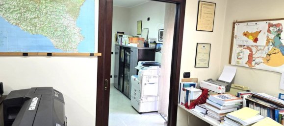 3 Schlafzimmer Wohnung in Syracuse, Italy, Nr. 330555 8