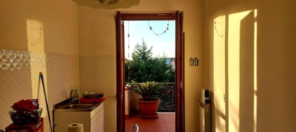 3 Schlafzimmer Wohnung in Messina, Italy, Nr. 325301 9
