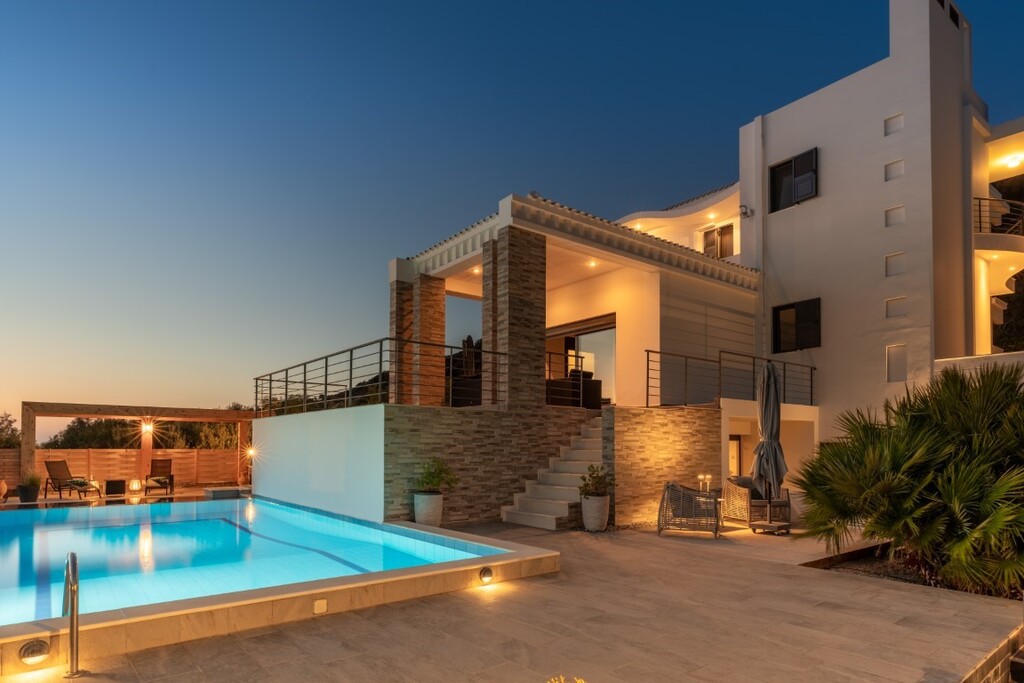3 bedrooms Villa in Lasithi, Greece No. 1888