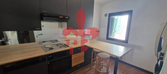 1 bedroom Apartment in Florence, Italy No. 265824 5