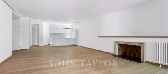 Apartamento de 4 dormitorios en Madrid, Spain No. 162329 4