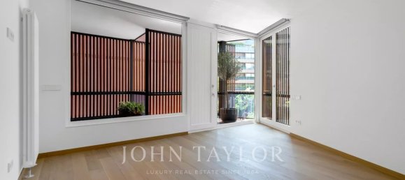 Apartamento de 4 dormitorios en Madrid, Spain No. 162329 12