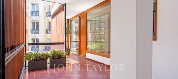 Apartamento de 4 dormitorios en Madrid, Spain No. 162329 9