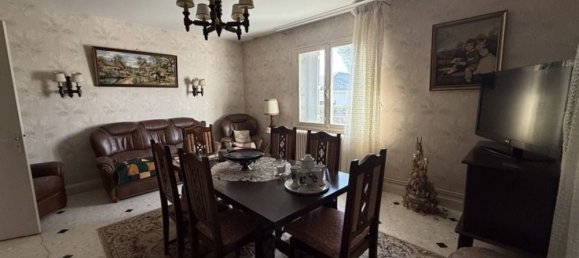 Casa de 2 dormitorios en Coutras, France No. 276713 4