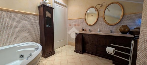 3 bedrooms Villa in Cavernago, Italy No. 360478 41